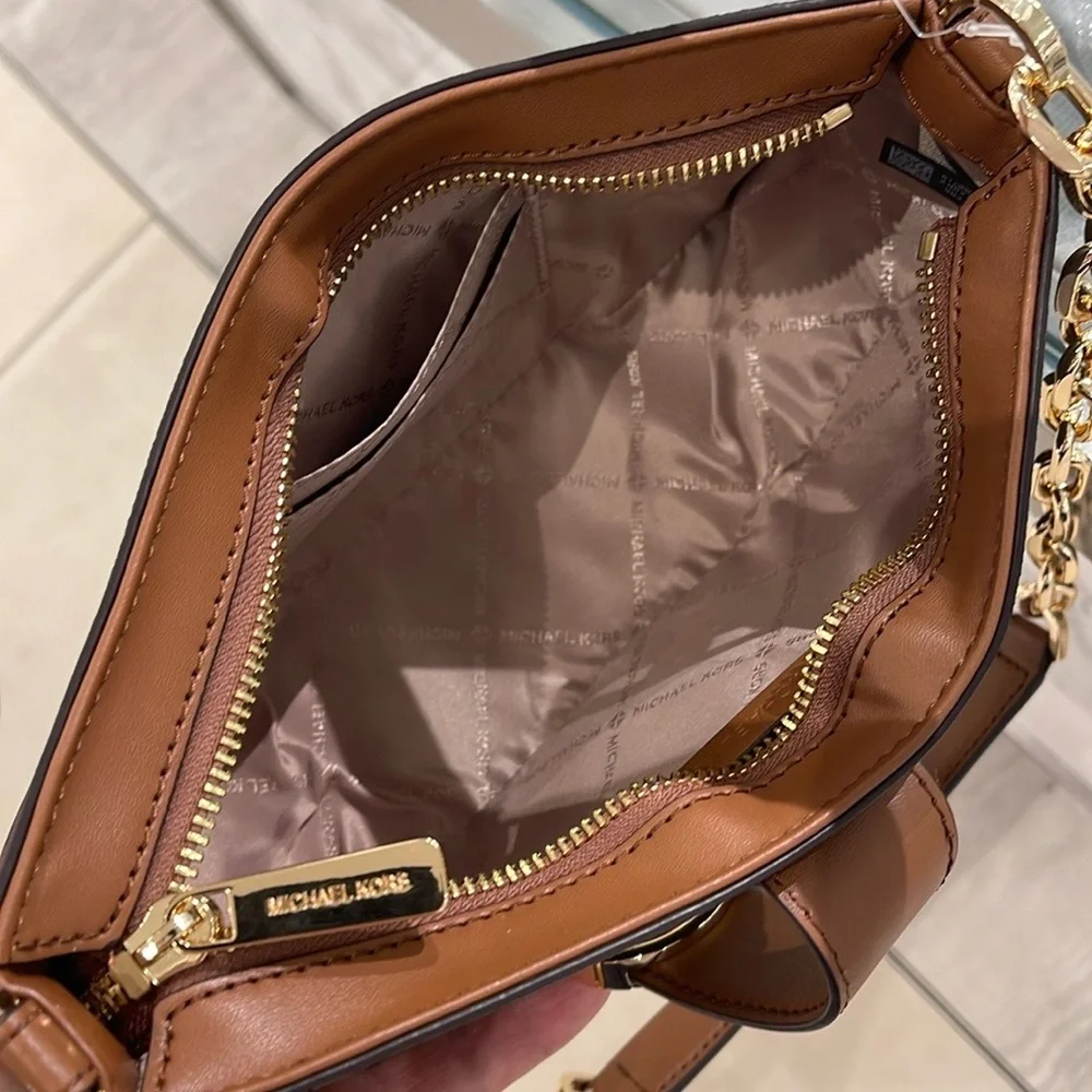 MICHAEL KORS Carmen Small Shoulder Bag Brown Signature  NWT